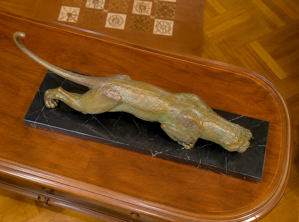 2 D.H. Chiparus – sculpture